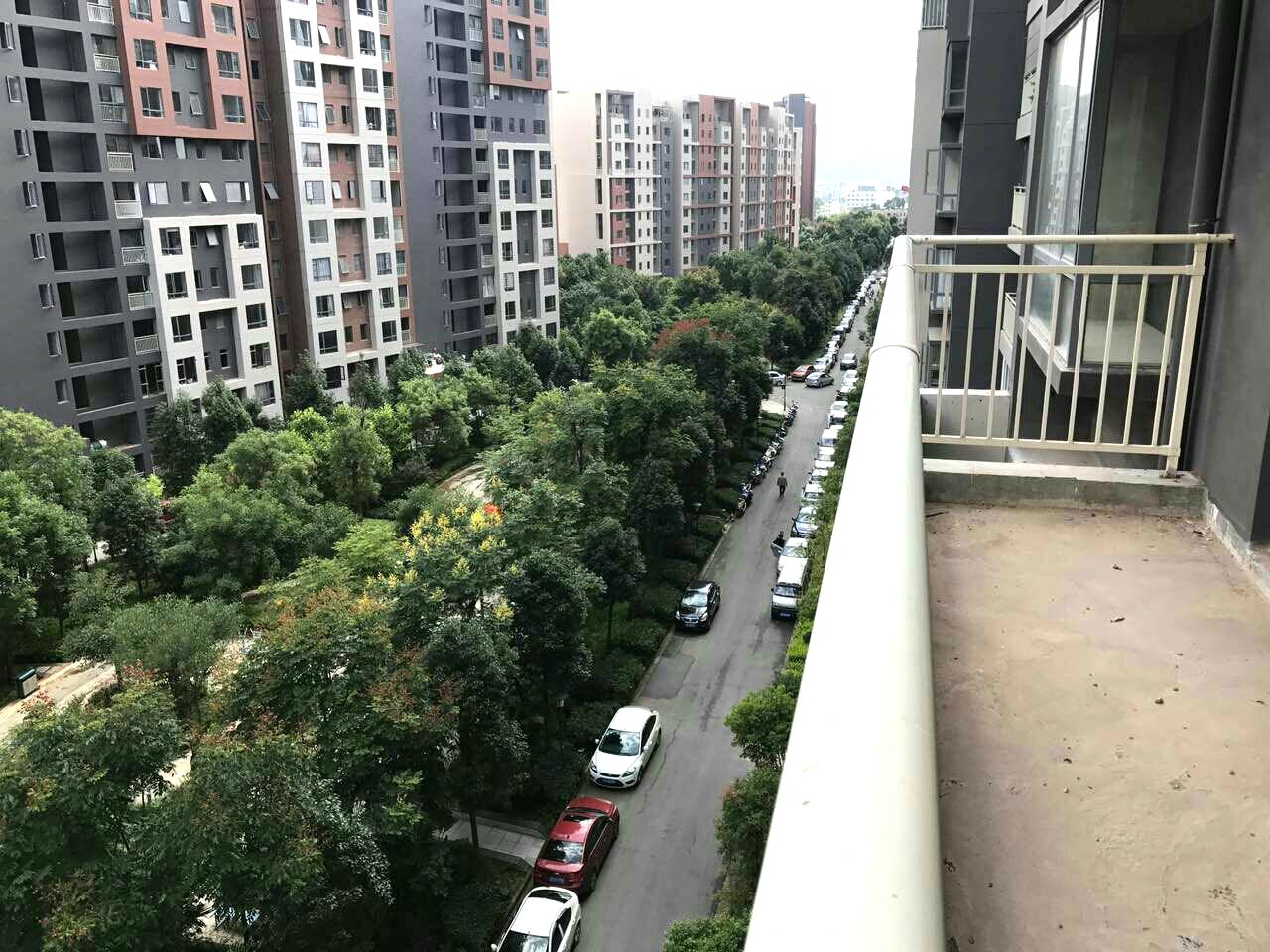 盛世舒苑,盛世舒苑毛坯房3室2厅2卫2阳台诚心出售7