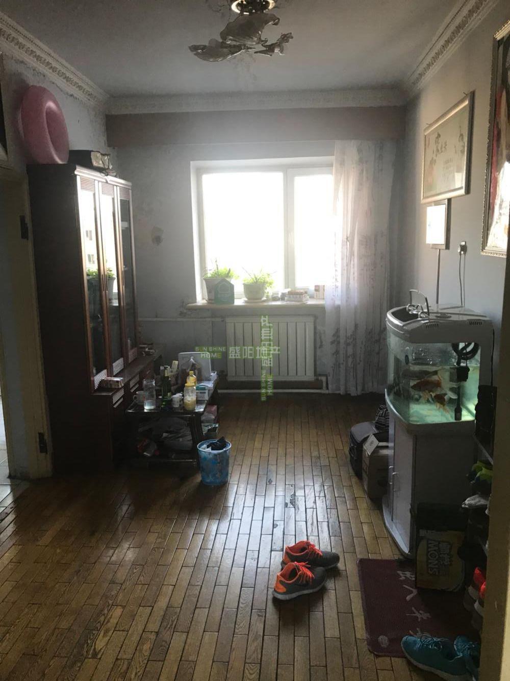 六小,六小校区海关家属楼2室1厅1卫11