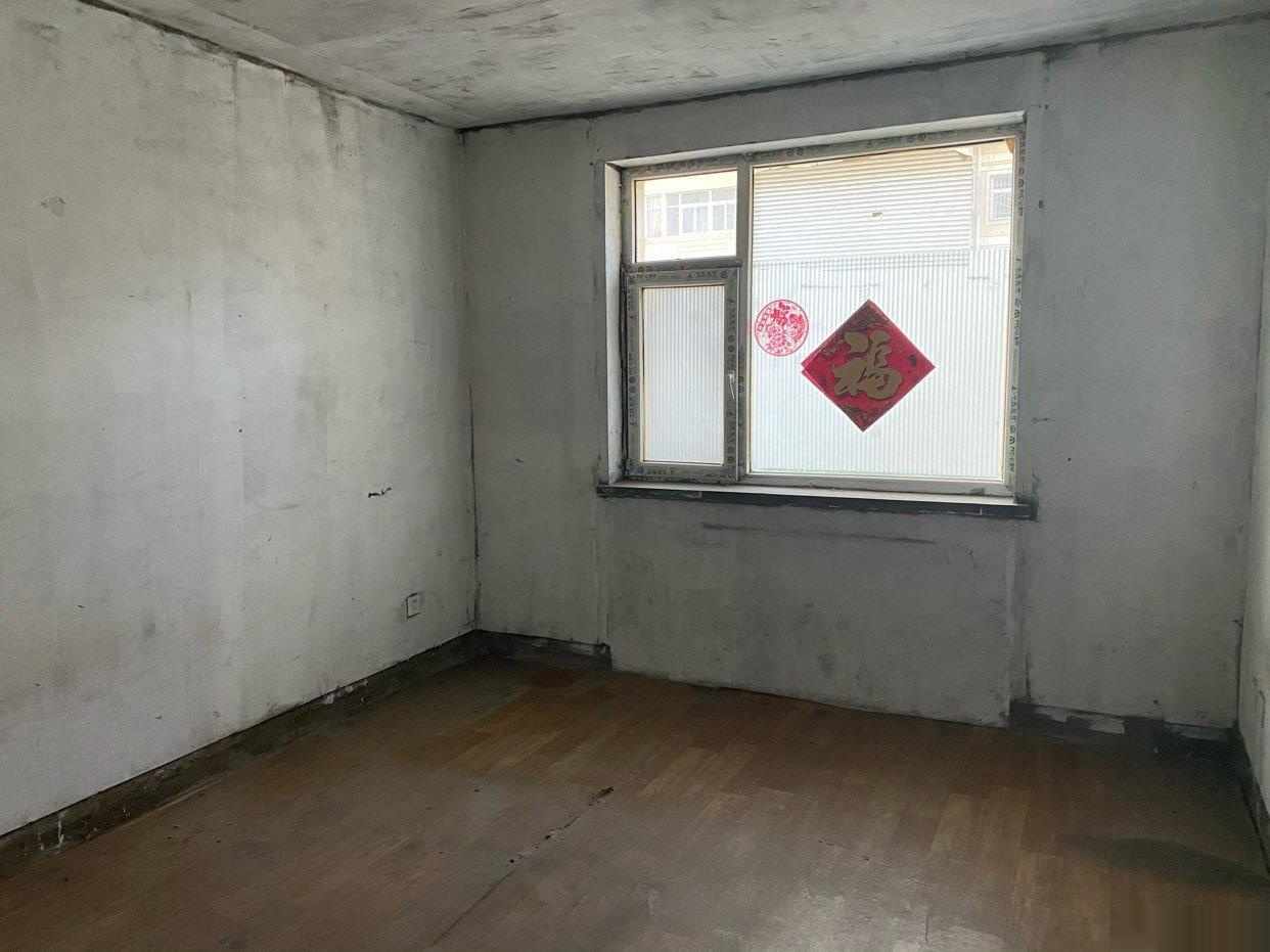 鸿龙小区,鸿龙小区2室2厅1卫4