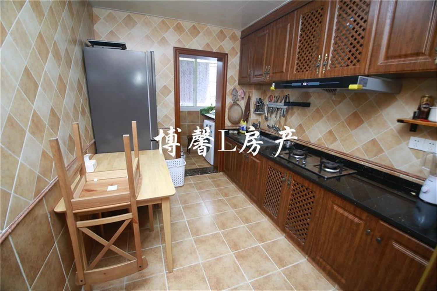 中合新都汇,精装3室2厅2卫1阳台急售,是您找家的不二之选2