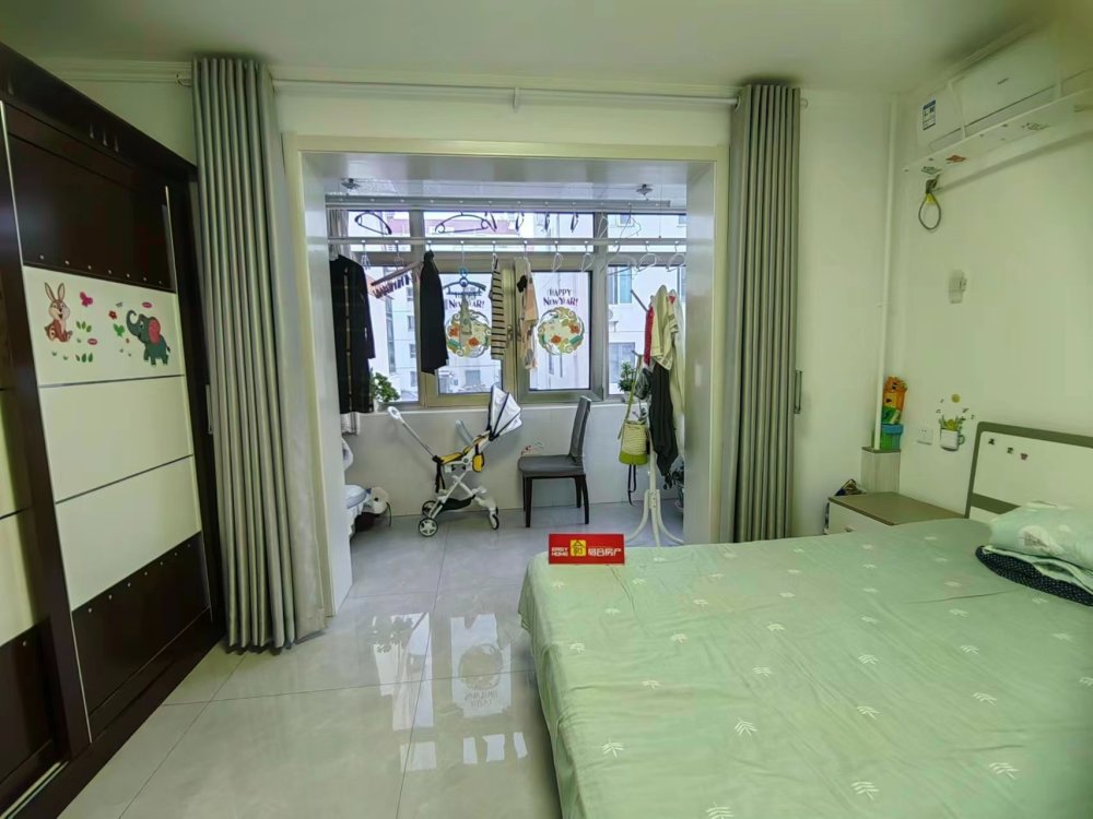 青春苑西区,怀柔易合买房0.8 青春苑西区 满五年 全明格局 采光充足2