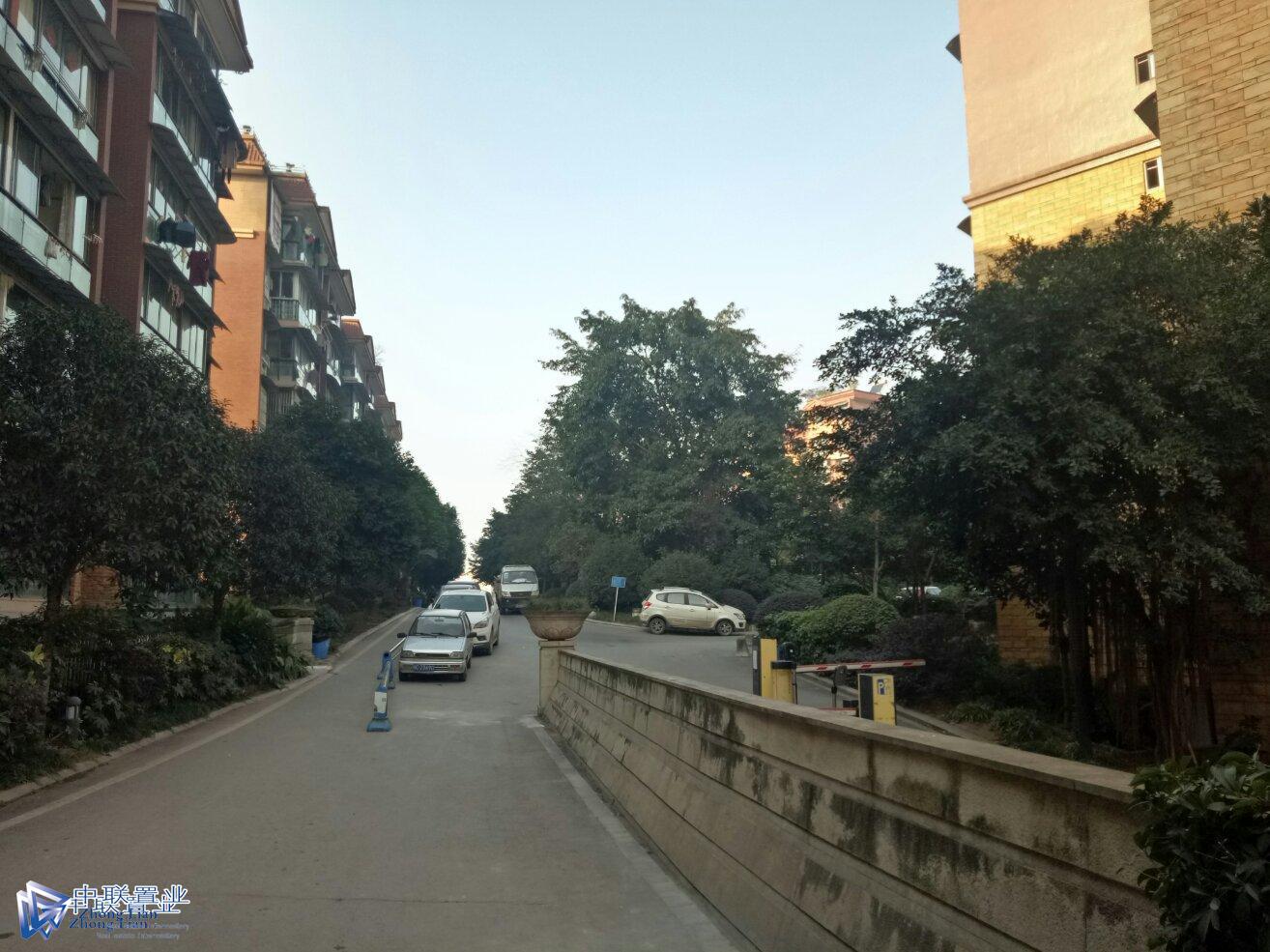 尚东美域,尚东美域85万元106㎡3室2厅2卫0阳台精装南北,业主急售13