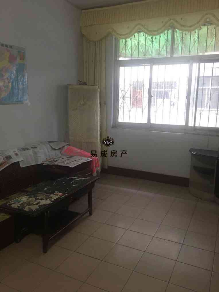 化肥厂家属院,易成房产推荐,老城中心位置,周边配套齐全7
