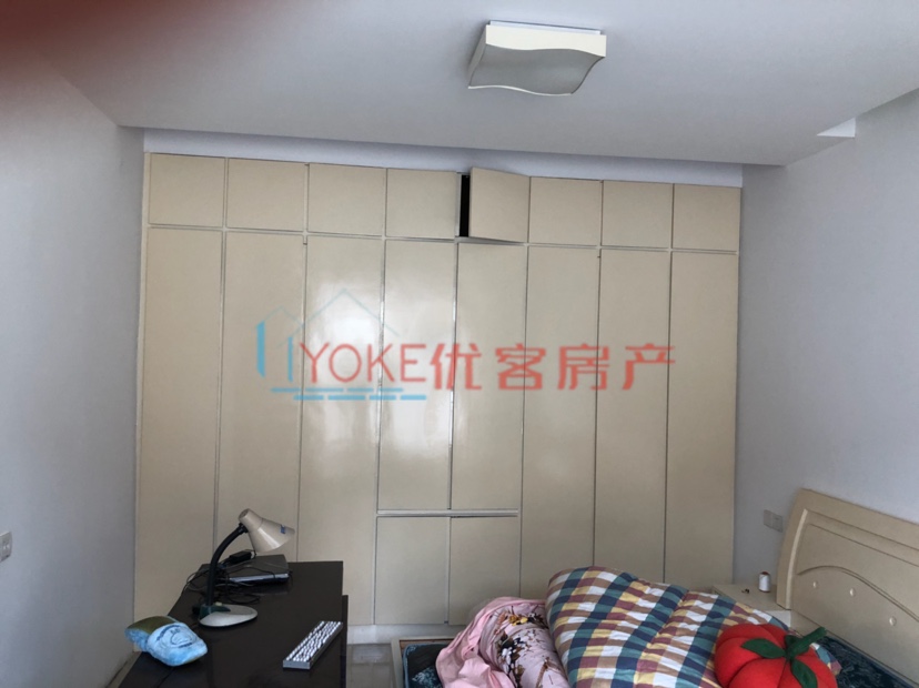 城北初中,桃园小学 城北初中 单门独院4室2厅两卫7