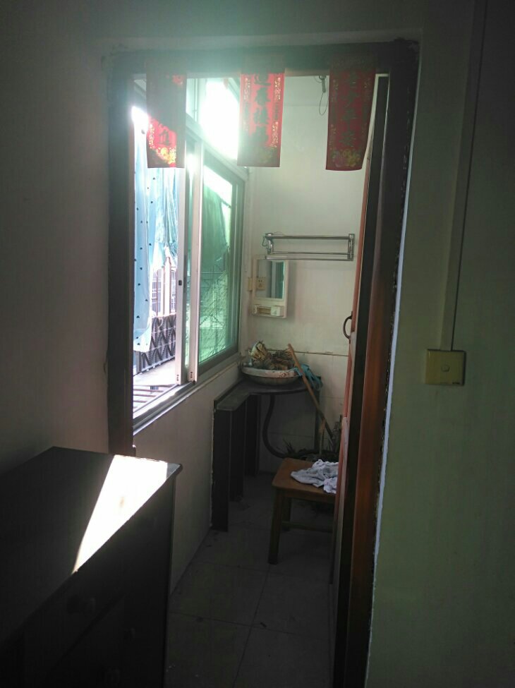 闻莺路,闻莺路7楼3房1厅2卫售37.8万6
