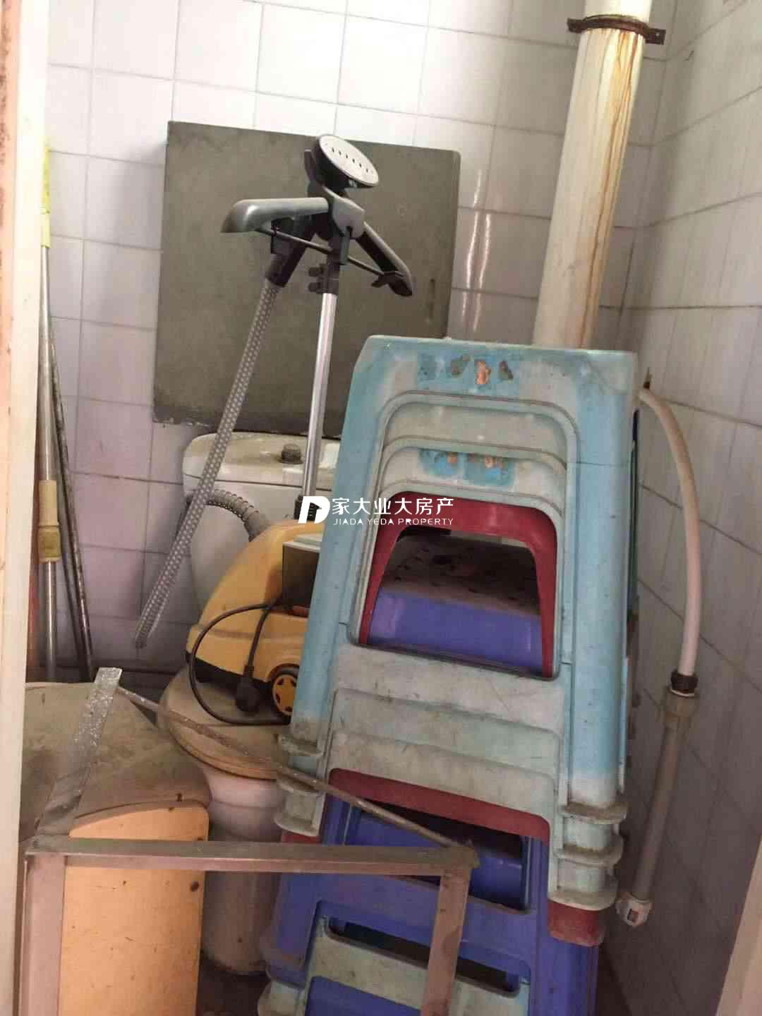 区交通局住宅楼,【家大业大房产】交通局家属院 业主狂甩超,普通售12