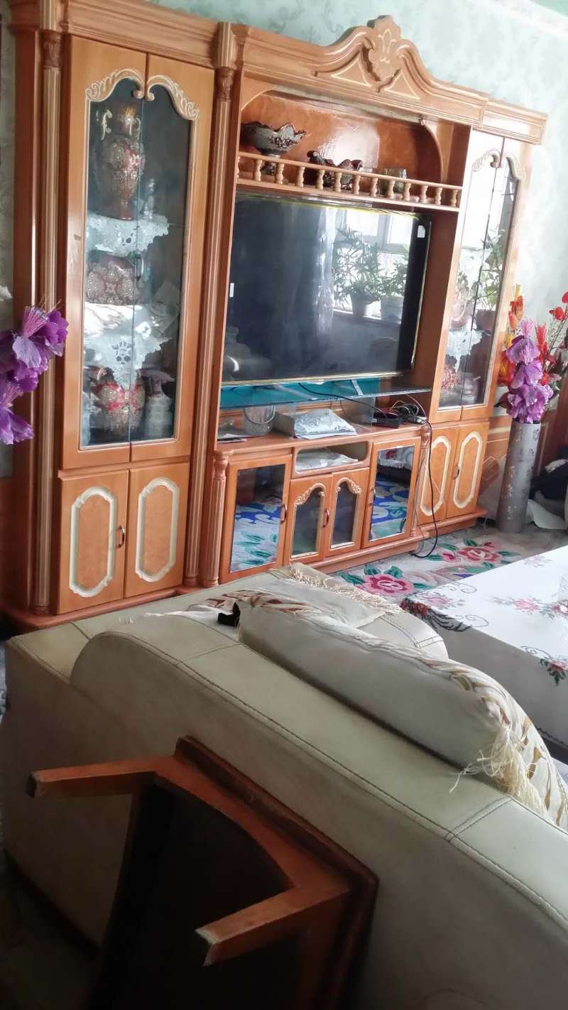 一杆旗小区,一杆旗小区,位置好,离巴扎幼儿园医院学校近,可拎包入住2