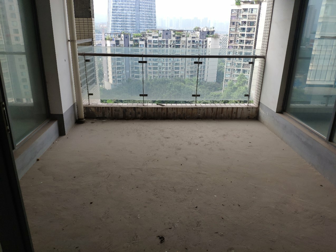 金科廊桥水岸,廊桥水岸清水大平层四房带院馆3