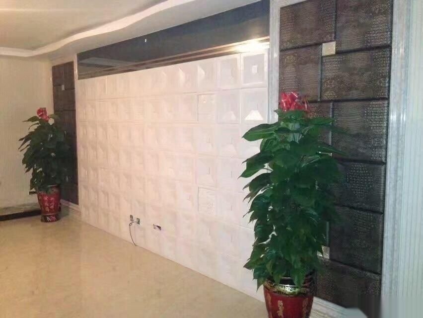 阳光骄子D区,吴忠中学房,房产证过两年,无大税……6