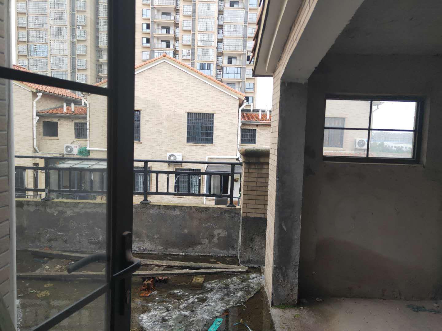 富贵世家,离梦想很近,实现舒适5室2厅2卫2阳台,体验奢华,8