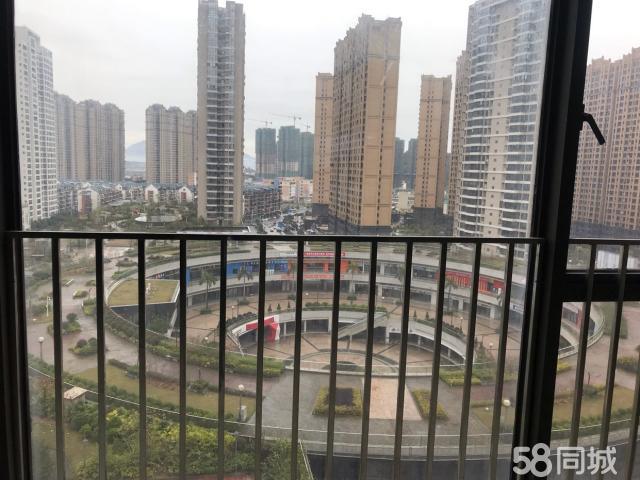 天茂城市广场,南岸天茂城市广场东头看喷泉荷1