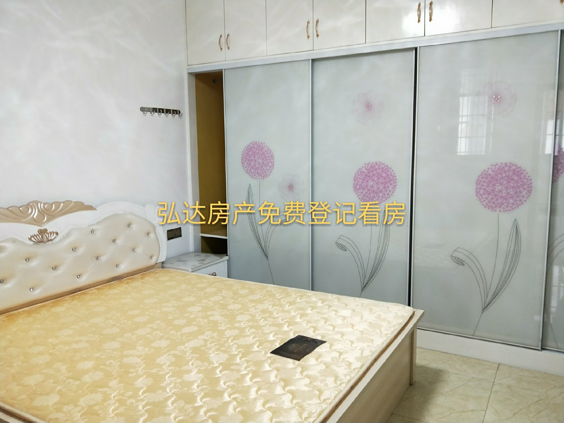 秀水坊南区,精装秀水坊南区96万元3室带100平米平台,看房有钥匙3