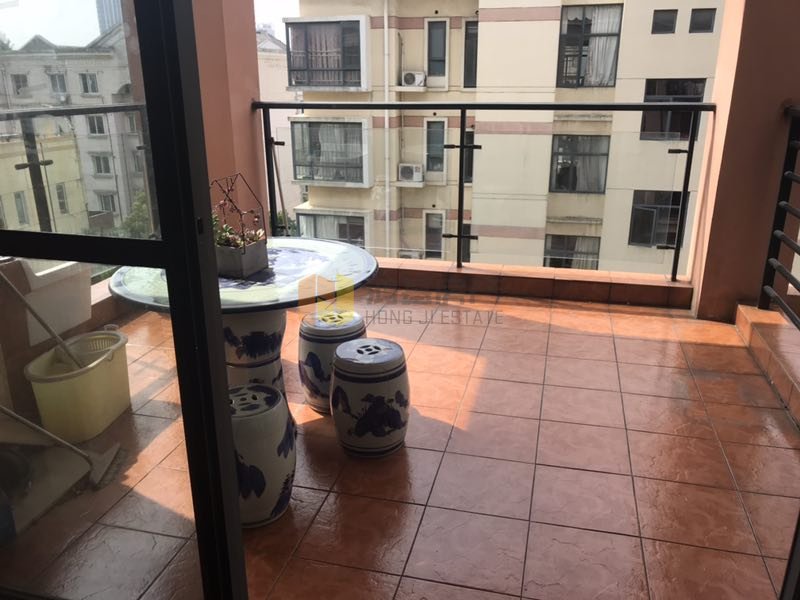 庐山花园三期美庐苑,送!送!送!房东只拎衣服走,家电家具全部送!2