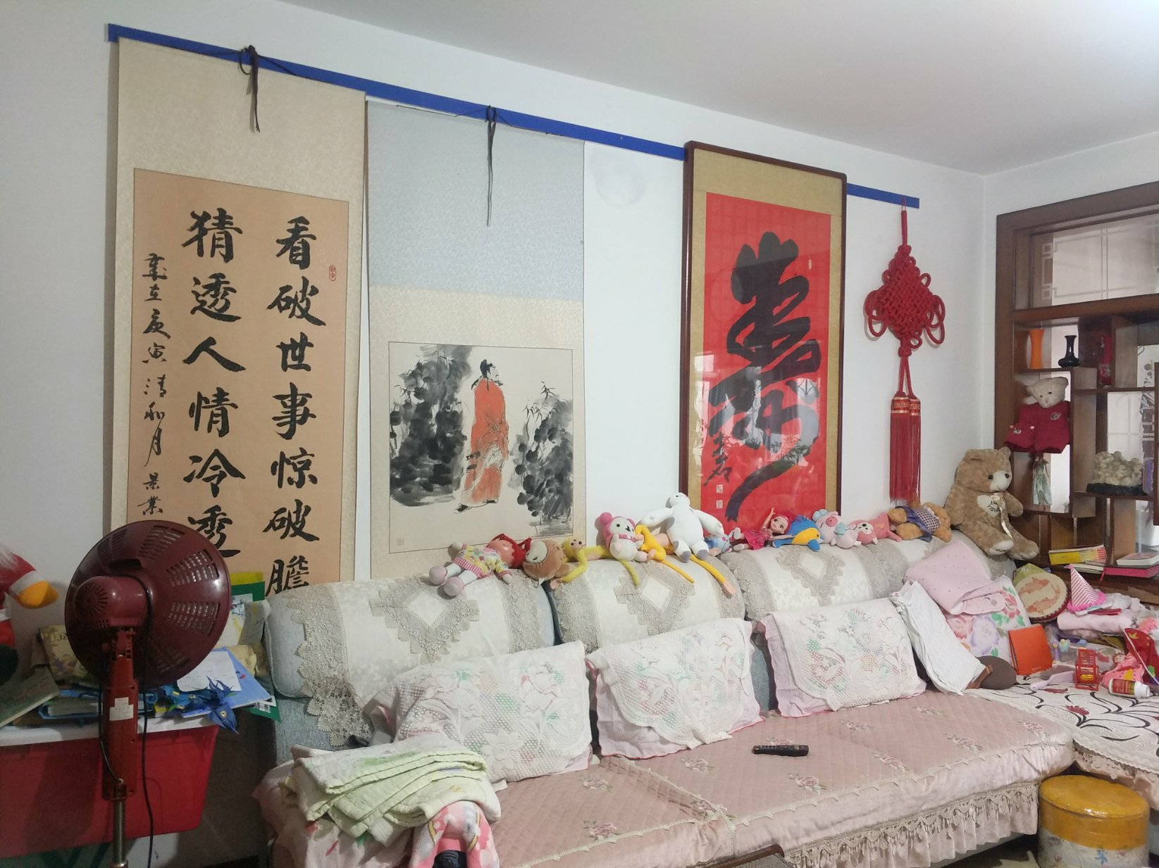 渔港小区,渔港小区三楼全明户型带草房41万可议9