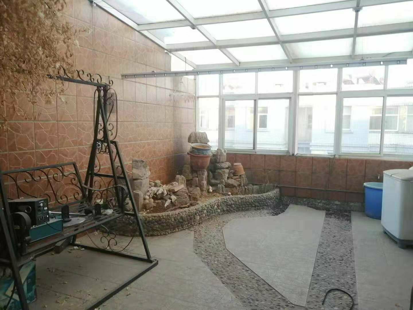 锦福花园,锦福花园245.5㎡5室2厅2卫2阳台精装,好房出售1