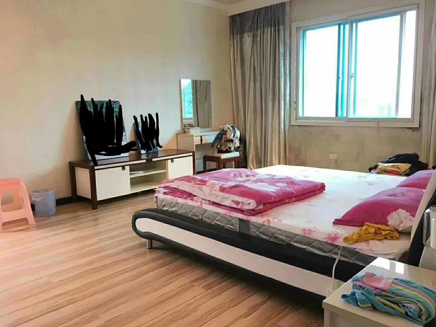源丰豪庭,源丰豪庭120万 258.22㎡6室3厅2卫1阳台普通西南5