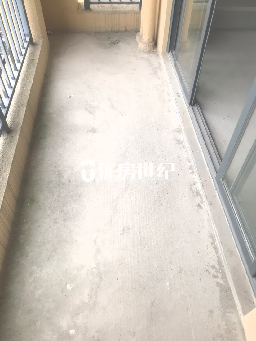 金城华府,金城华府 94平方 3-2-2-1 毛坯三彩6