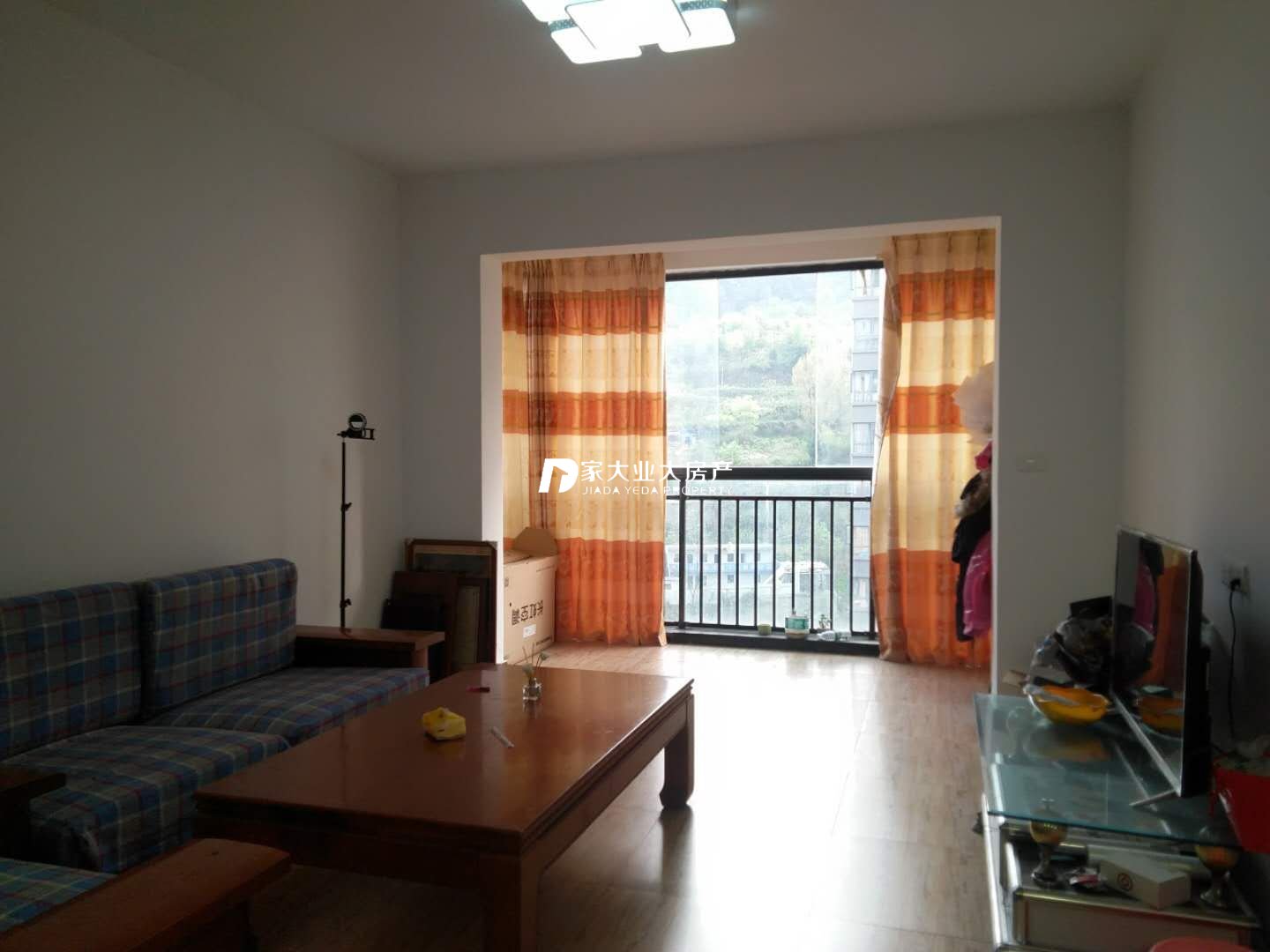 丽景天城D区,丽景天城D区纯毛坯 随时看房 采光好 送地下室1