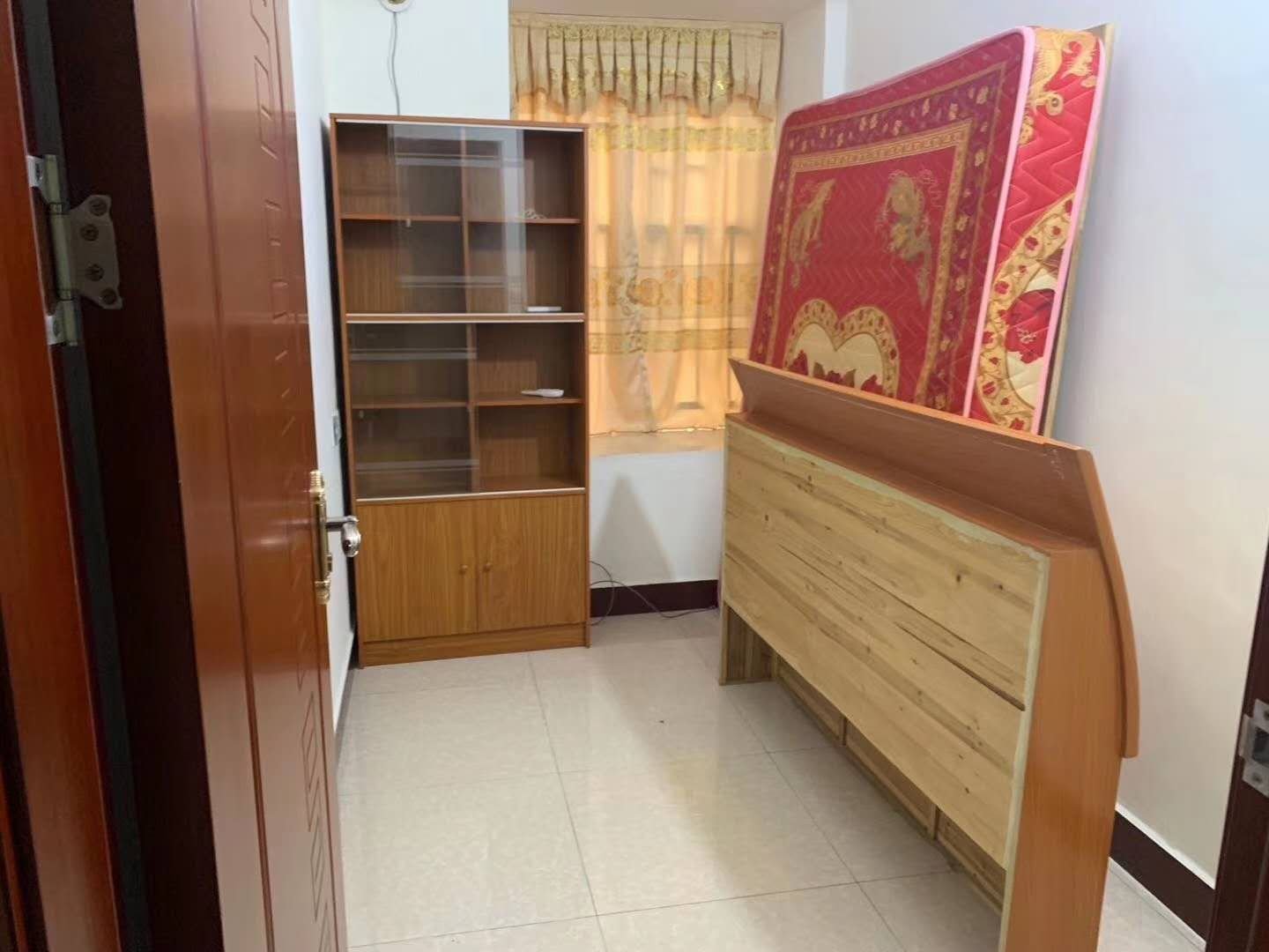名尚豪苑,名尚豪苑,93方,3房2厅,售57万6