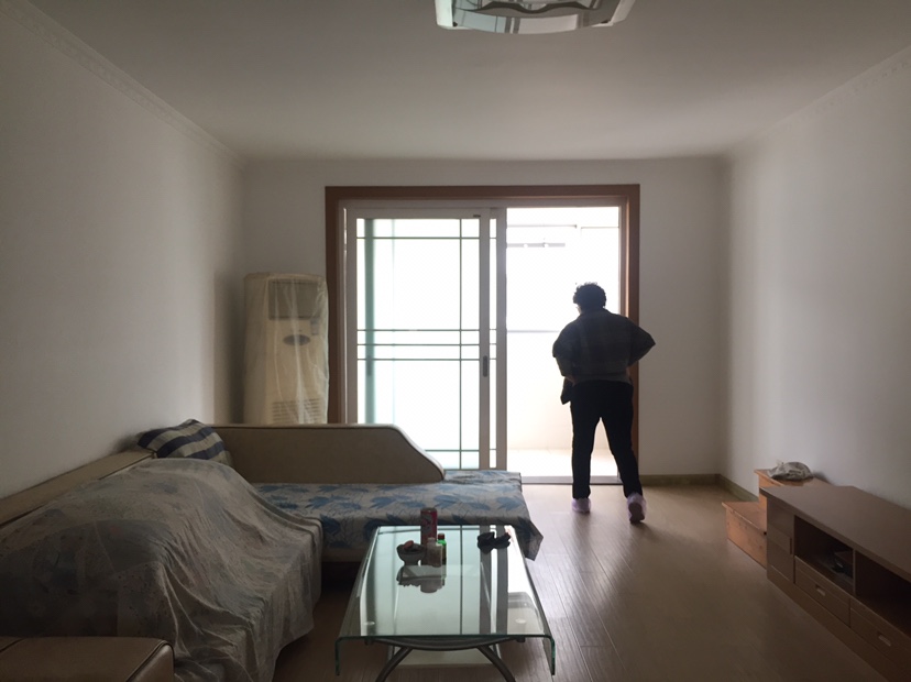 天成香苑,南北通透,3室2厅1卫,户型非常棒,有户型为证8