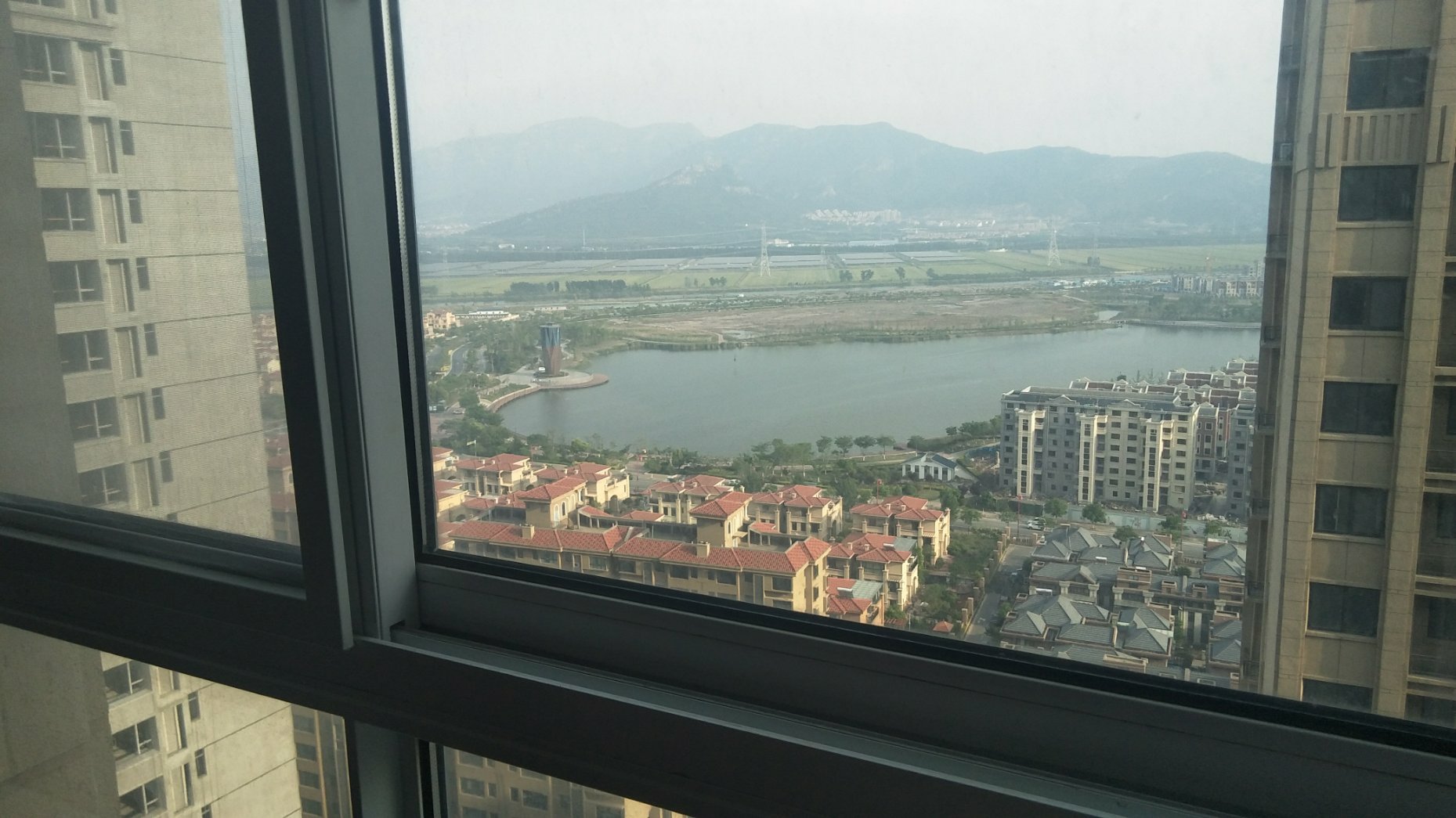 绿地世纪城,绿地世纪城,两室朝阳,光线超棒2