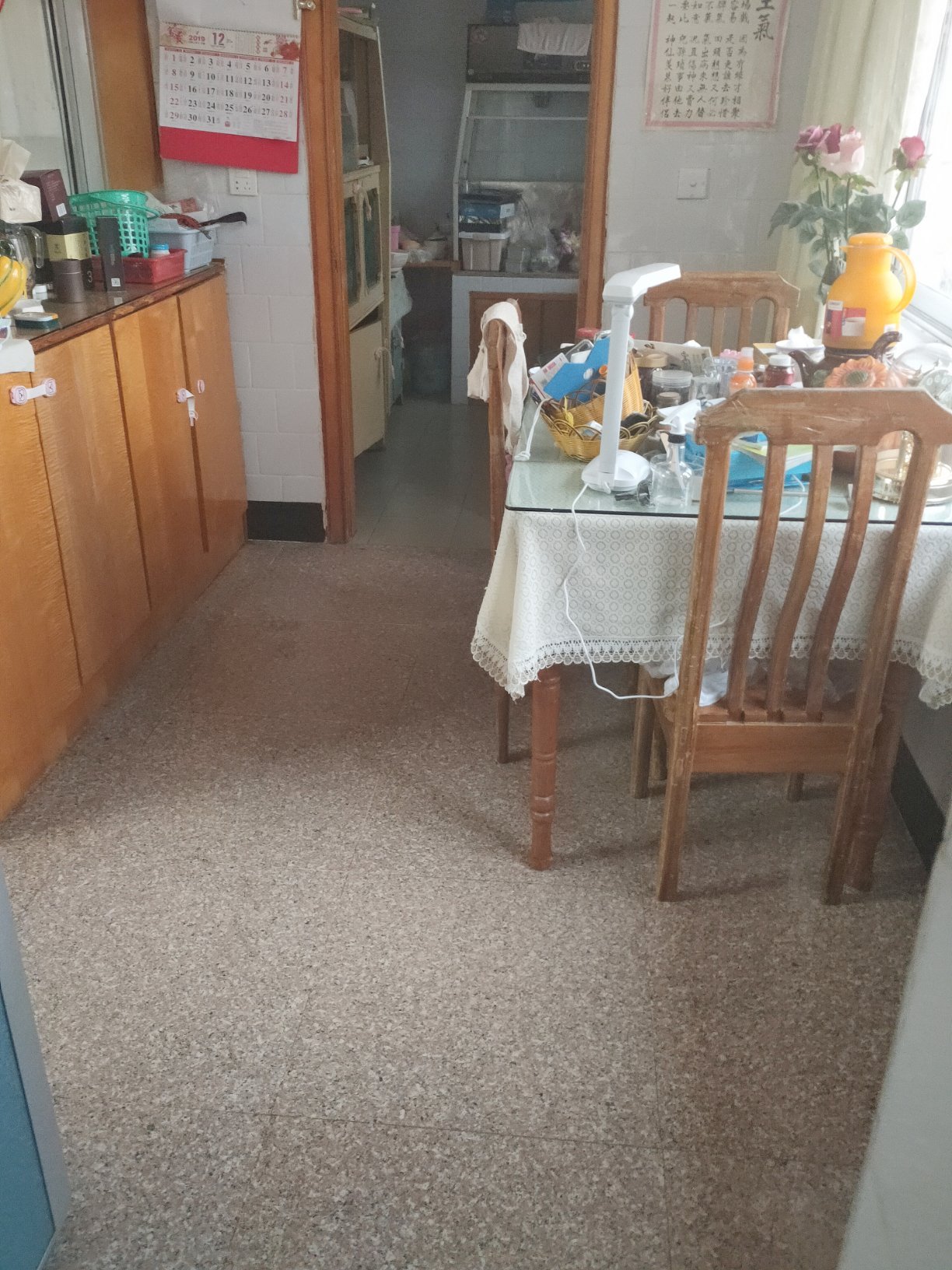 铁路小区,实验小学 平层四楼 精装修10