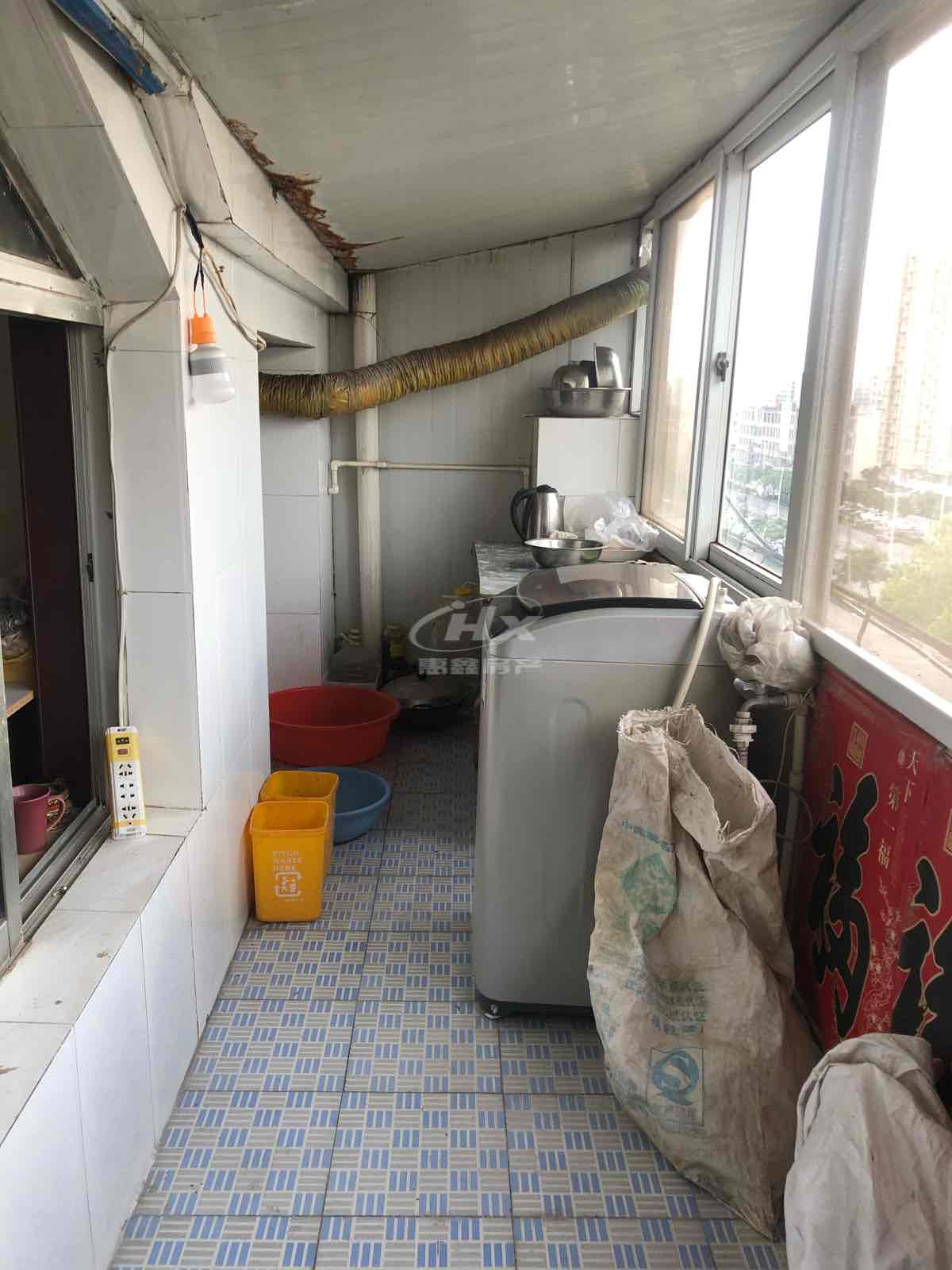 南益寿小区,文化路校区 南益寿21万正房68.5附房10套二六楼6