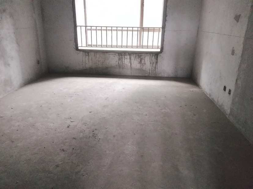 滨湖国际社区,滨湖国际毛坯带花园,面积182㎡,欢迎品鉴2