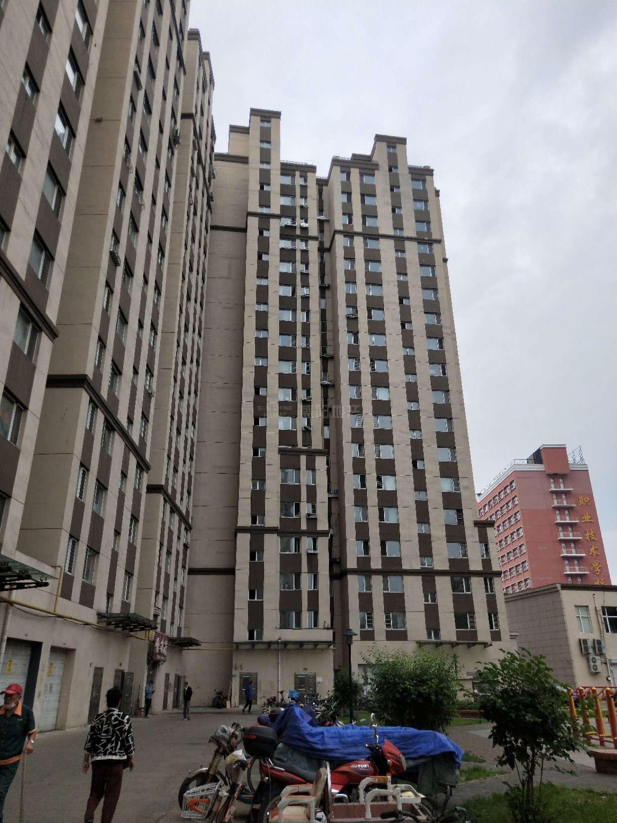 谷丰家园,40.5㎡西谷丰家园紧邻地铁,公交便利3