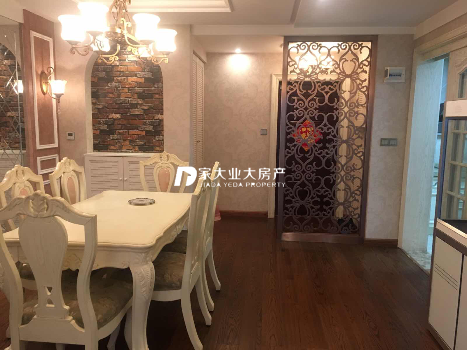 丽景天城D区,丽景天城D区南北超好的地段,住家舒适5