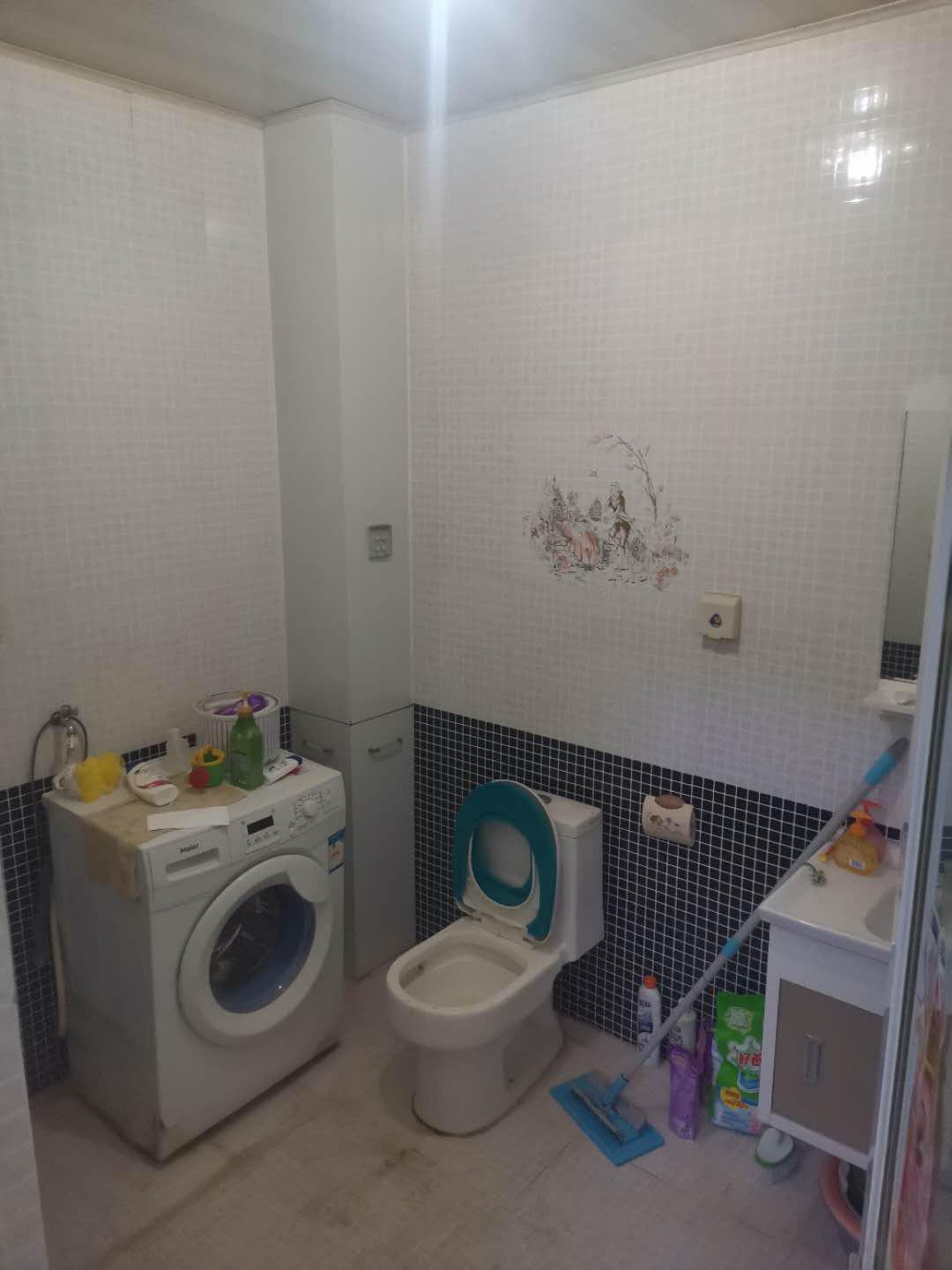 兴海家苑,兴海花园车库上一楼精装出售,拎包入住,带车库10