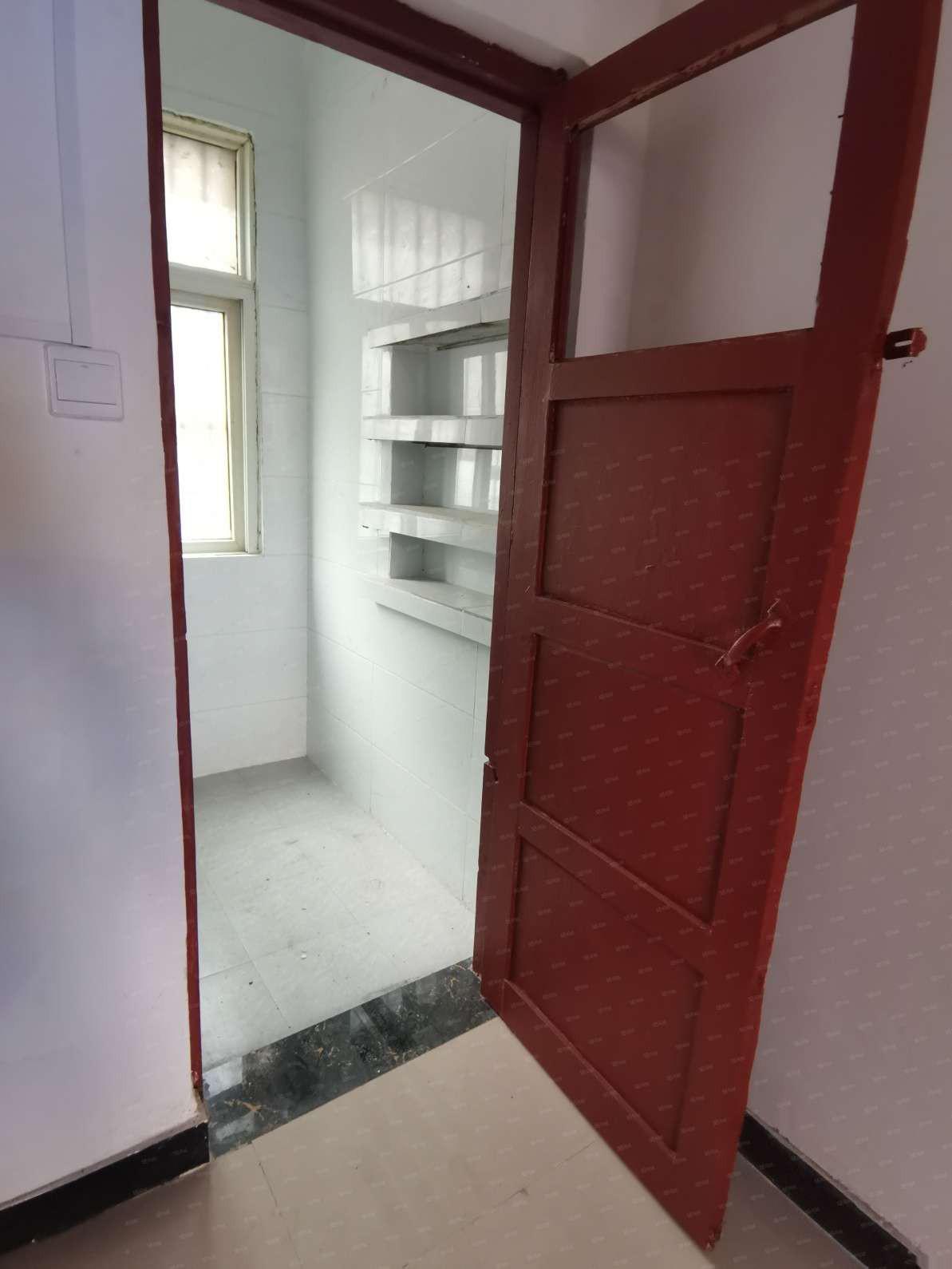 人民路48号院,人民路48号院,两室二楼,2
