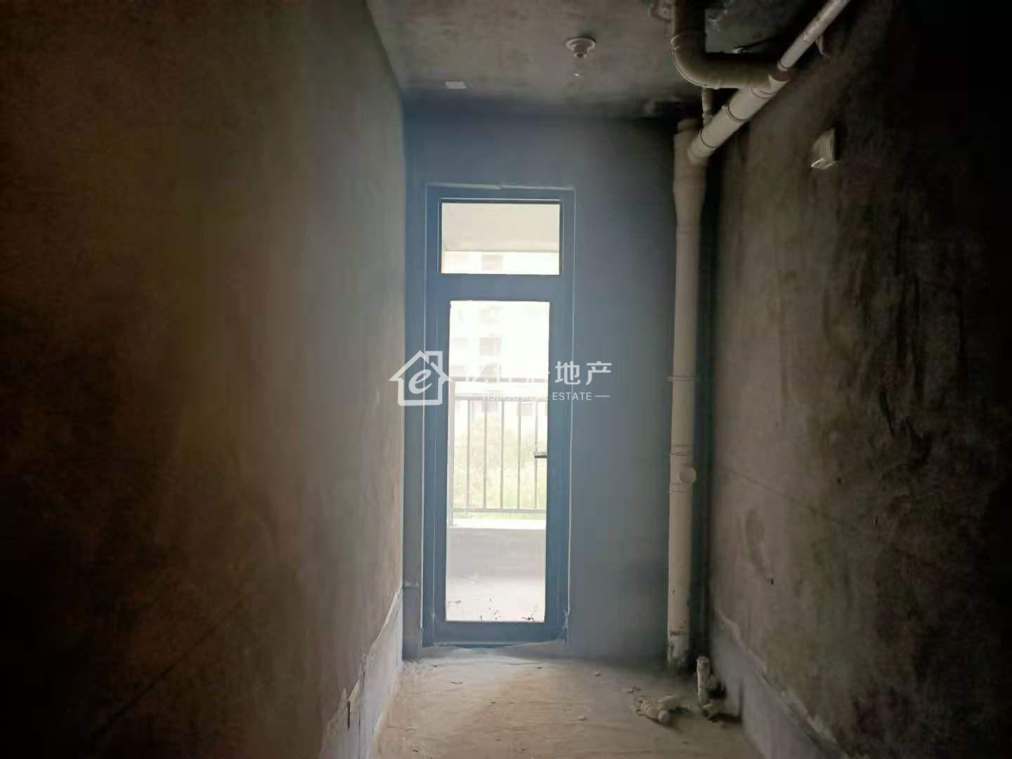 万基名家,万基名家 品质小区 舒适大三居 已通暖气 随心装11
