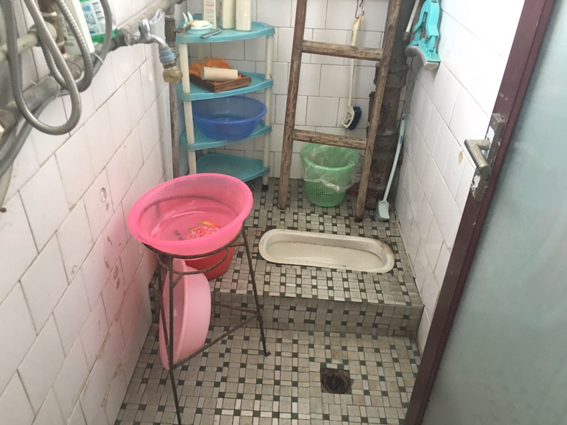 关厢门14号,一小四中学驱关厢门14号 实际75平 老证3
