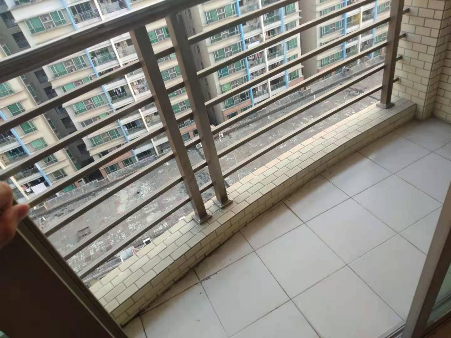 常平明珠广场,精品好房,常平明珠广场2室2厅1卫1阳台,房主急售9