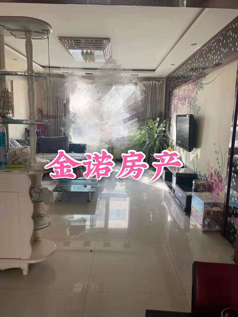 海天小区,海天小区三室精装修带家具家电,暂售1