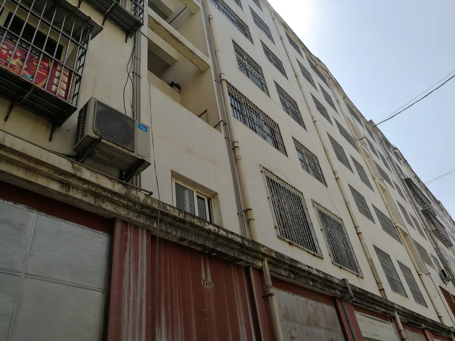 幸福小区福顺园,西片区幸福小区福顺园 精装修108平 48万6