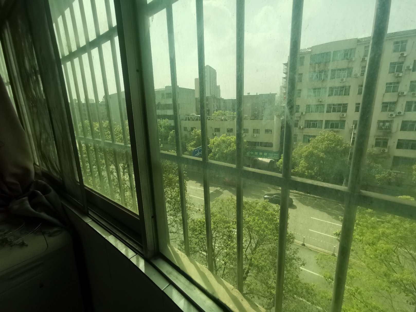 纱厂单位房,鹤翔小学斜对面,两房两厅带家电,16.8万8