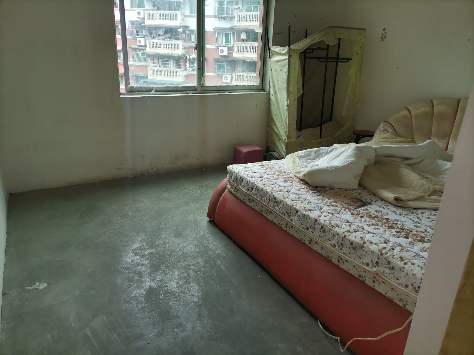 路岛花园,香港路,路岛花园,同济十九中,步梯三楼,四室两厅两卫出售4