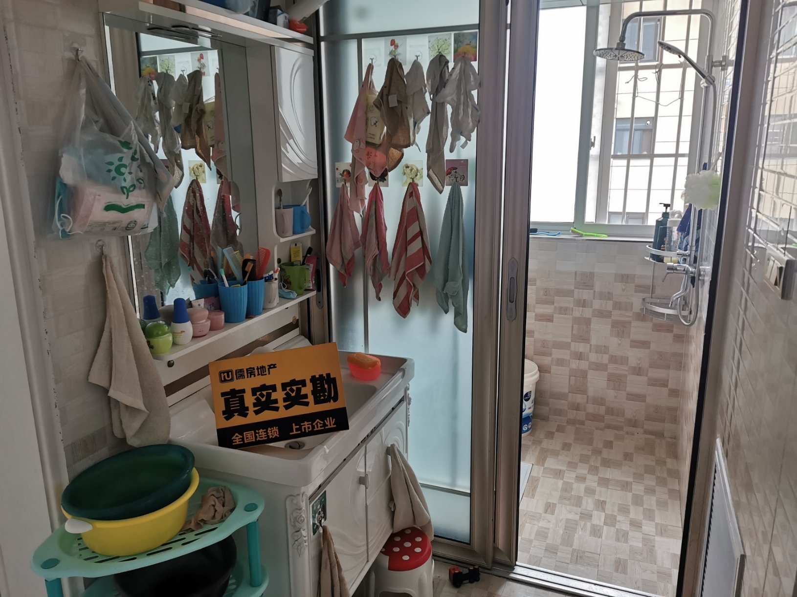 冠城美立方,冠城美立方 精装2室2厅 有地暖 家具家电齐全 关门卖5