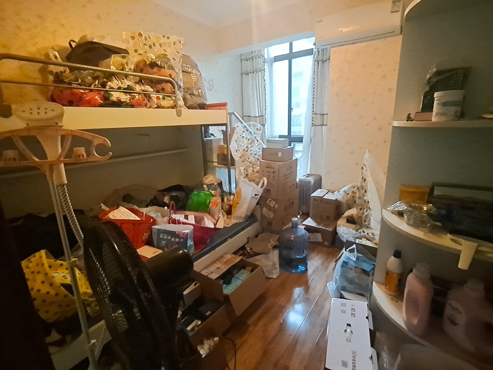 三江国际丽城阅世度,三江国际丽城 证满,自住大三室 送入户花园3
