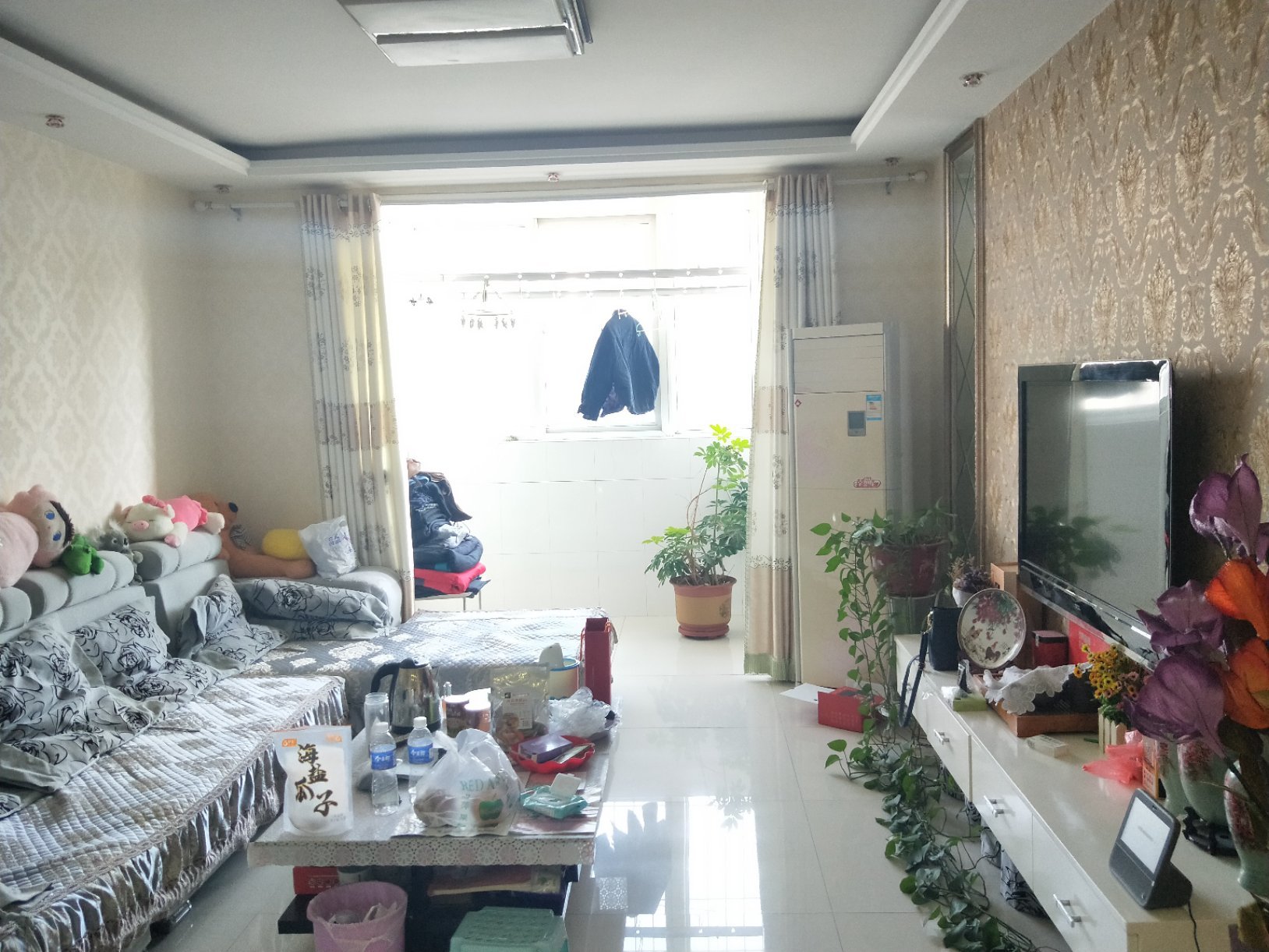 绿野新城,南北通透,精装修。。1