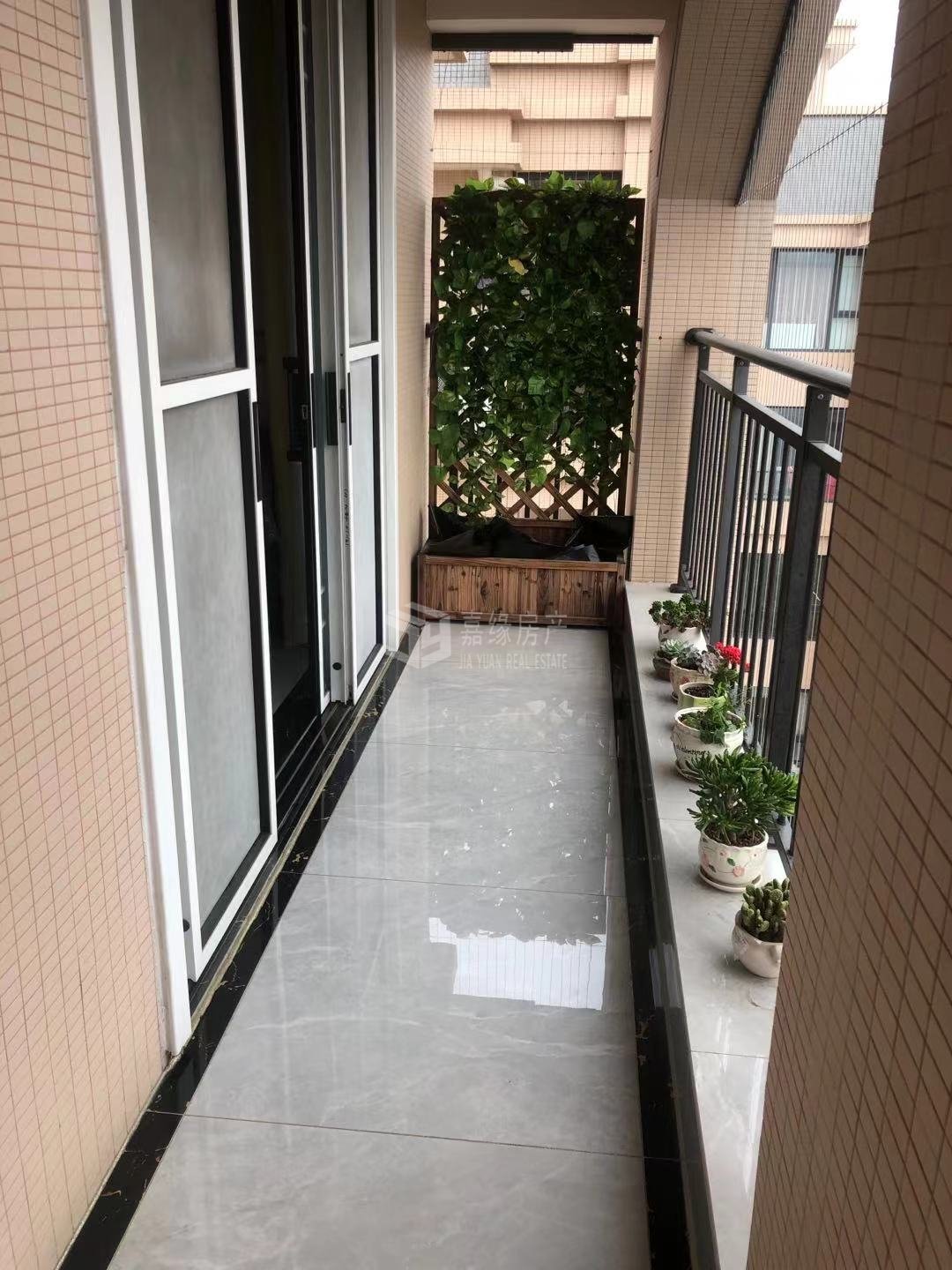 城北滨江河畔,城北滨江河畔地标高档品质住宅100平套三双卫 精装关门卖证齐4