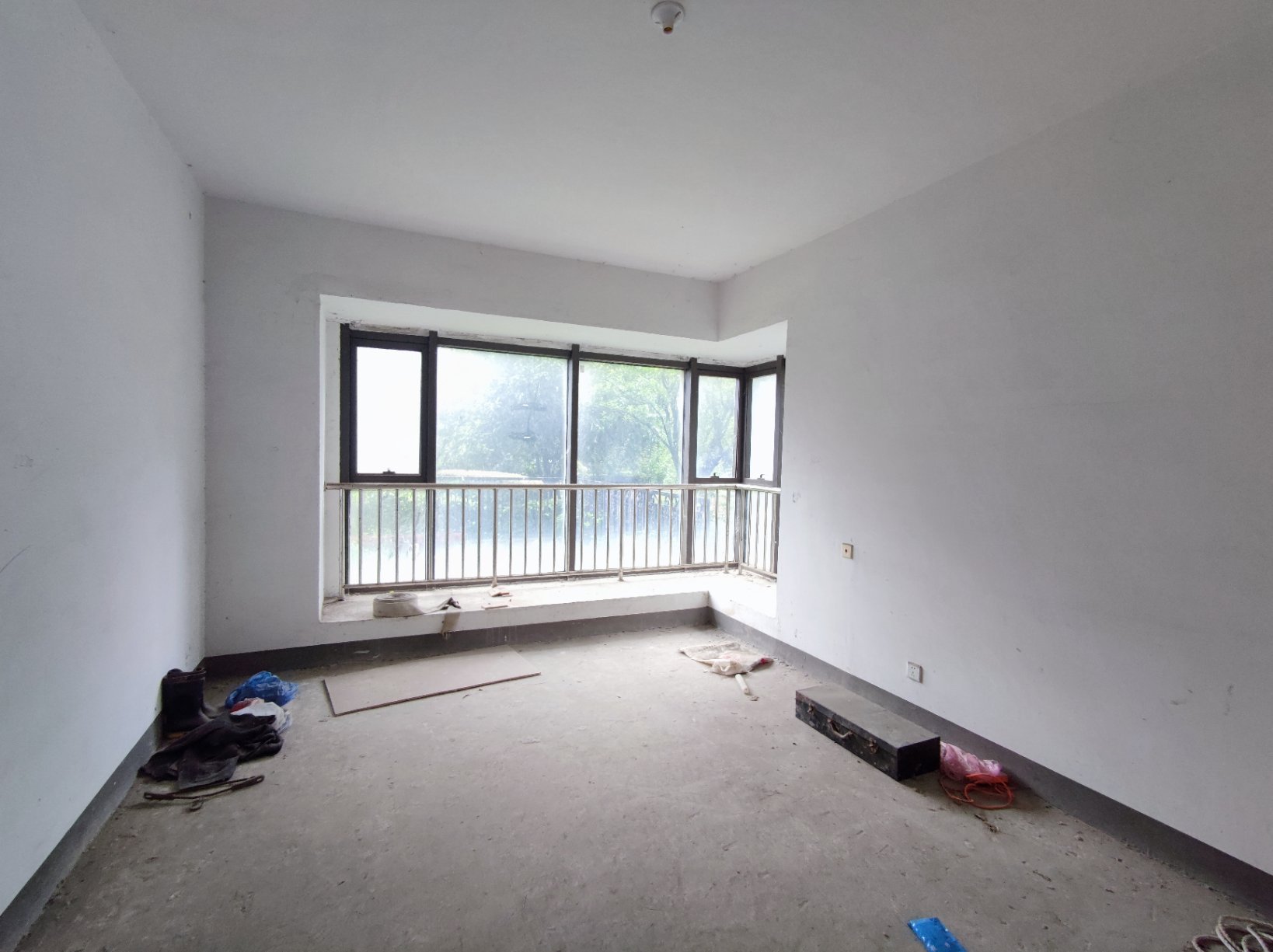 中瓯金色海岸,精品好房,楼层好,中瓯金色海岸6室2厅3卫3阳台!7