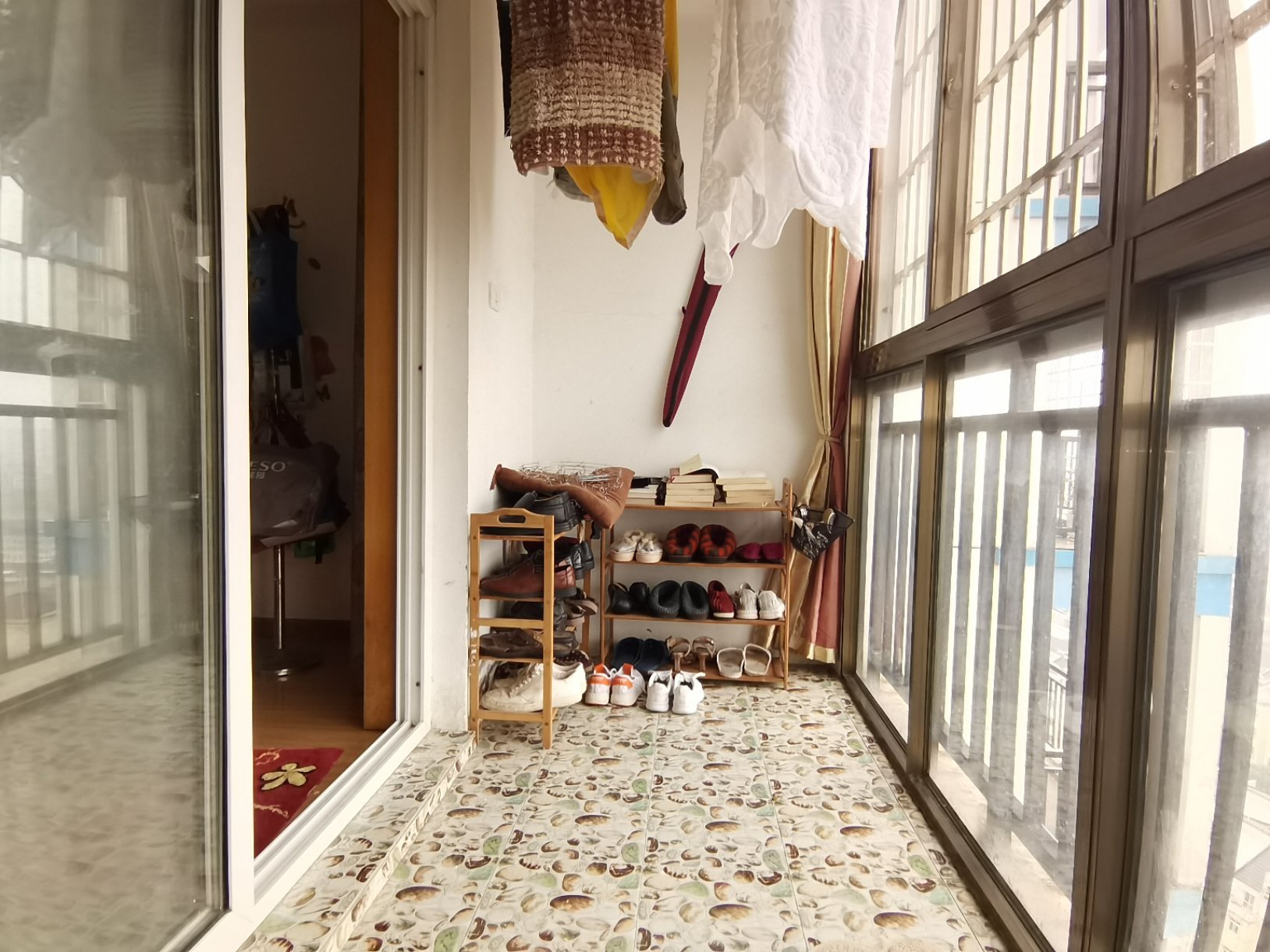 阳逻城市广场,送!送!送!房东只拎衣服走,家电家具全部送!5