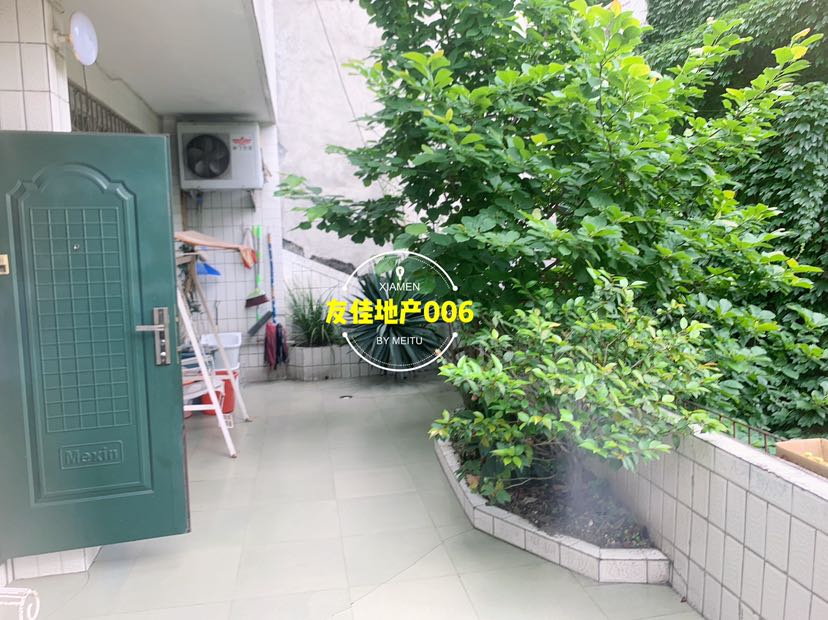 驮福苑,5613@万中校旁独栋(天地房)出售,双证齐全,送院坝10