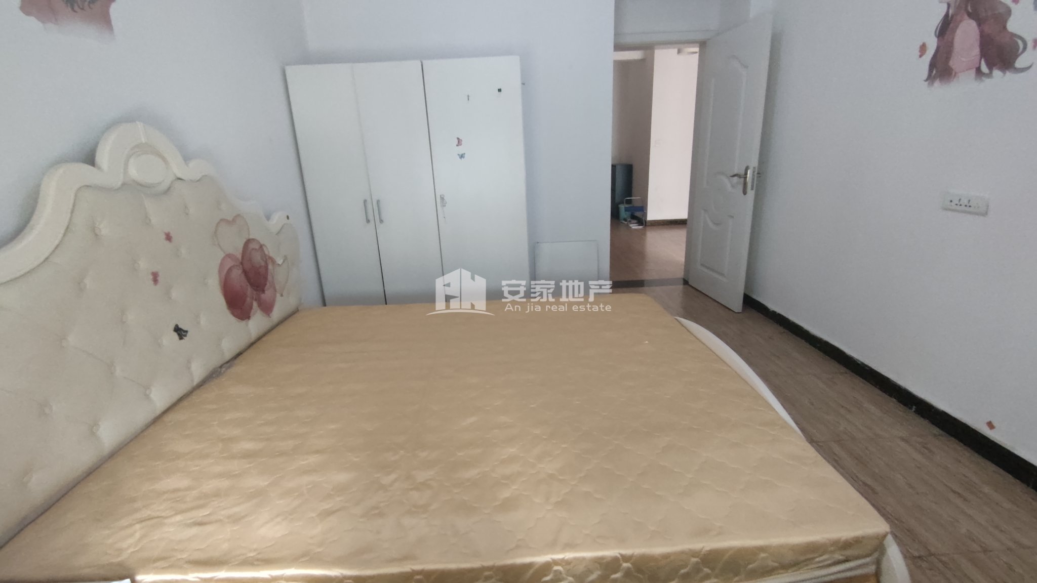 丽景天城D区,丽景天城D区纯毛坯 随时看房 采光好 送地下室3