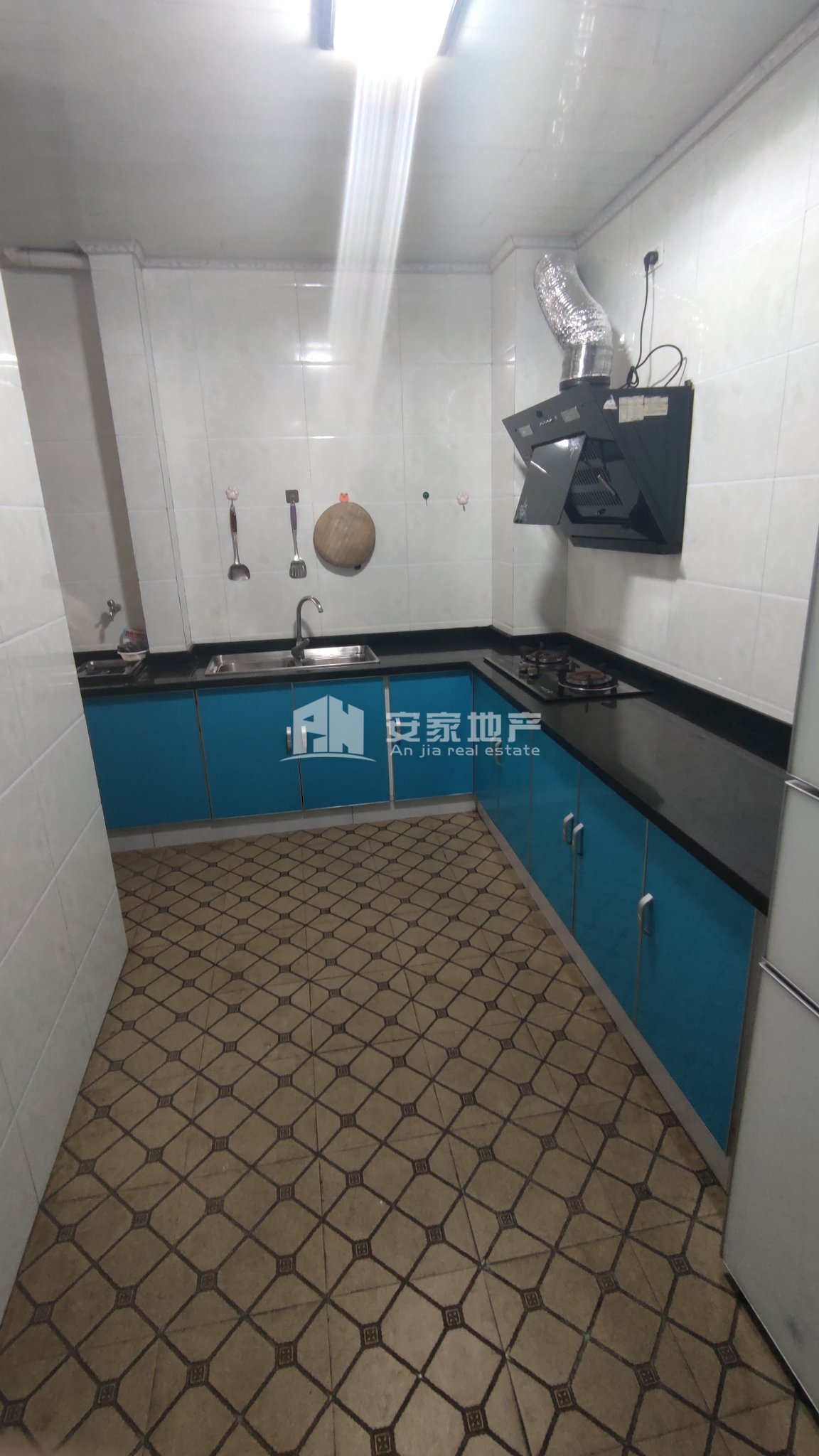 丽景天城D区,丽景天城D区纯毛坯 随时看房 采光好 送地下室6