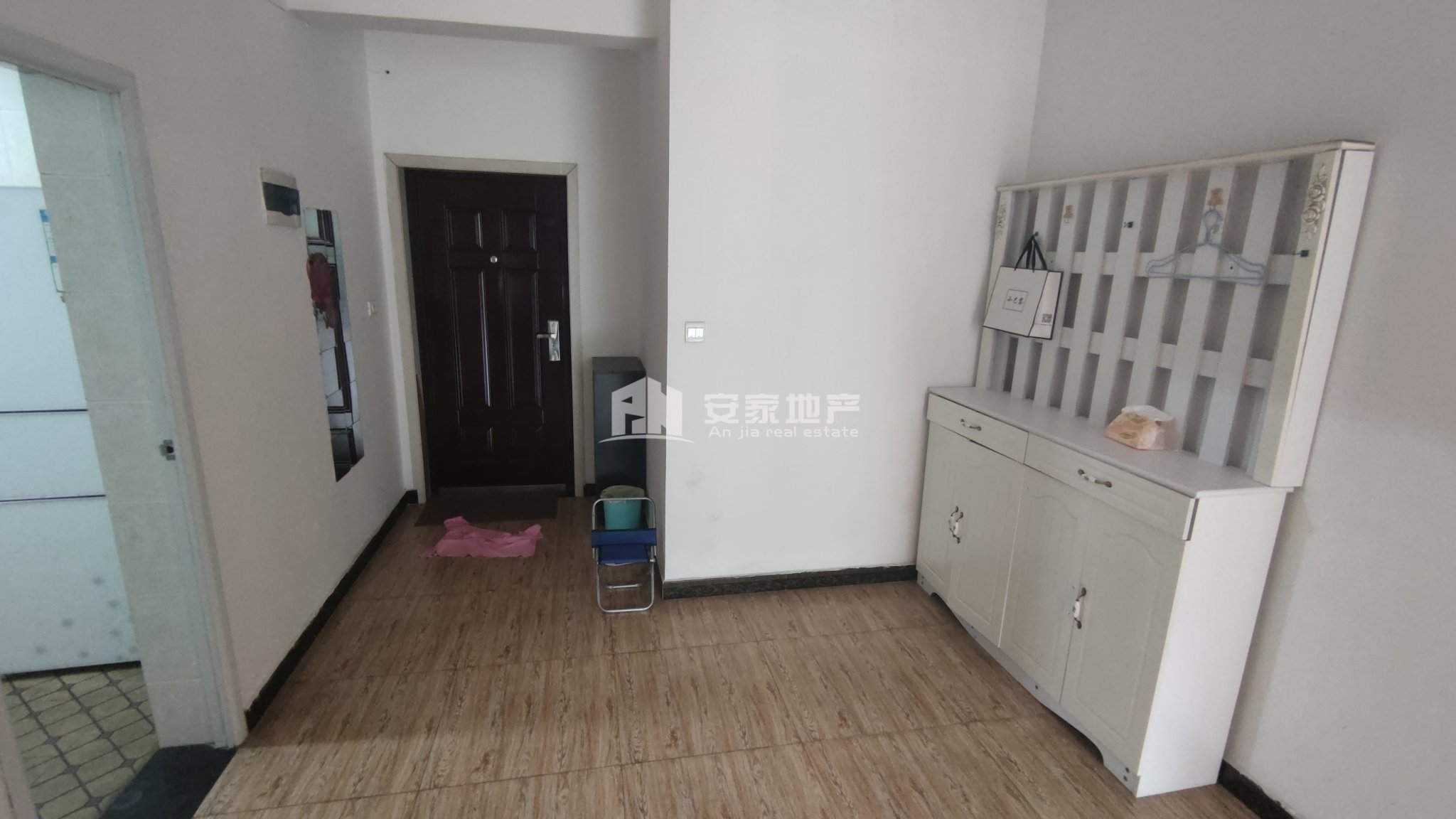丽景天城D区,丽景天城D区纯毛坯 随时看房 采光好 送地下室9