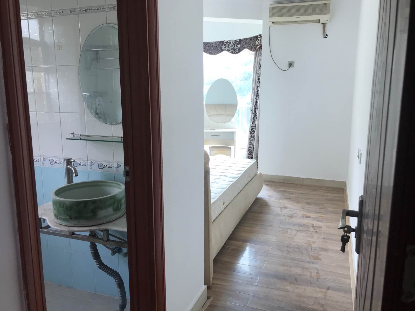 蓝月湾,蓝月湾130万元85㎡2室2厅2卫2阳台普通,好房出售10